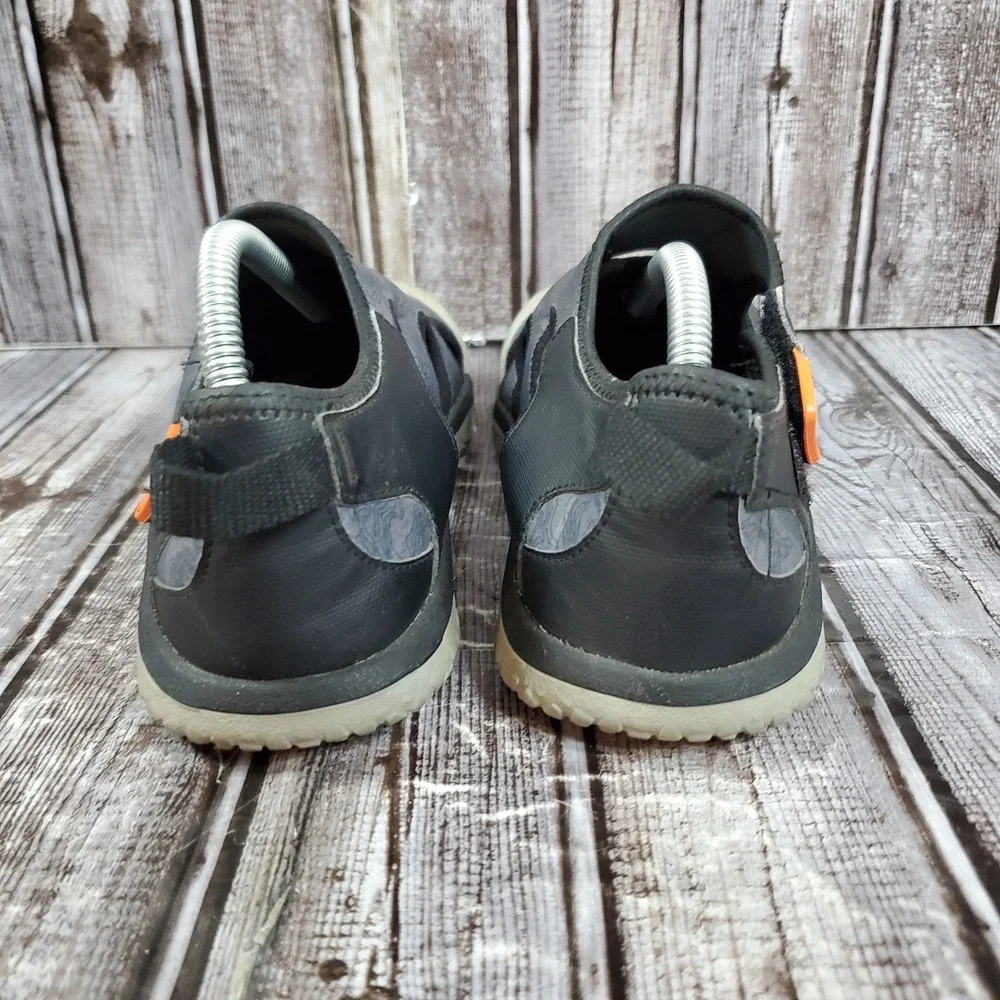 Keen Youth Stingray Sport Water Shoes Hiking Sandals Gray Black Orange Size 4